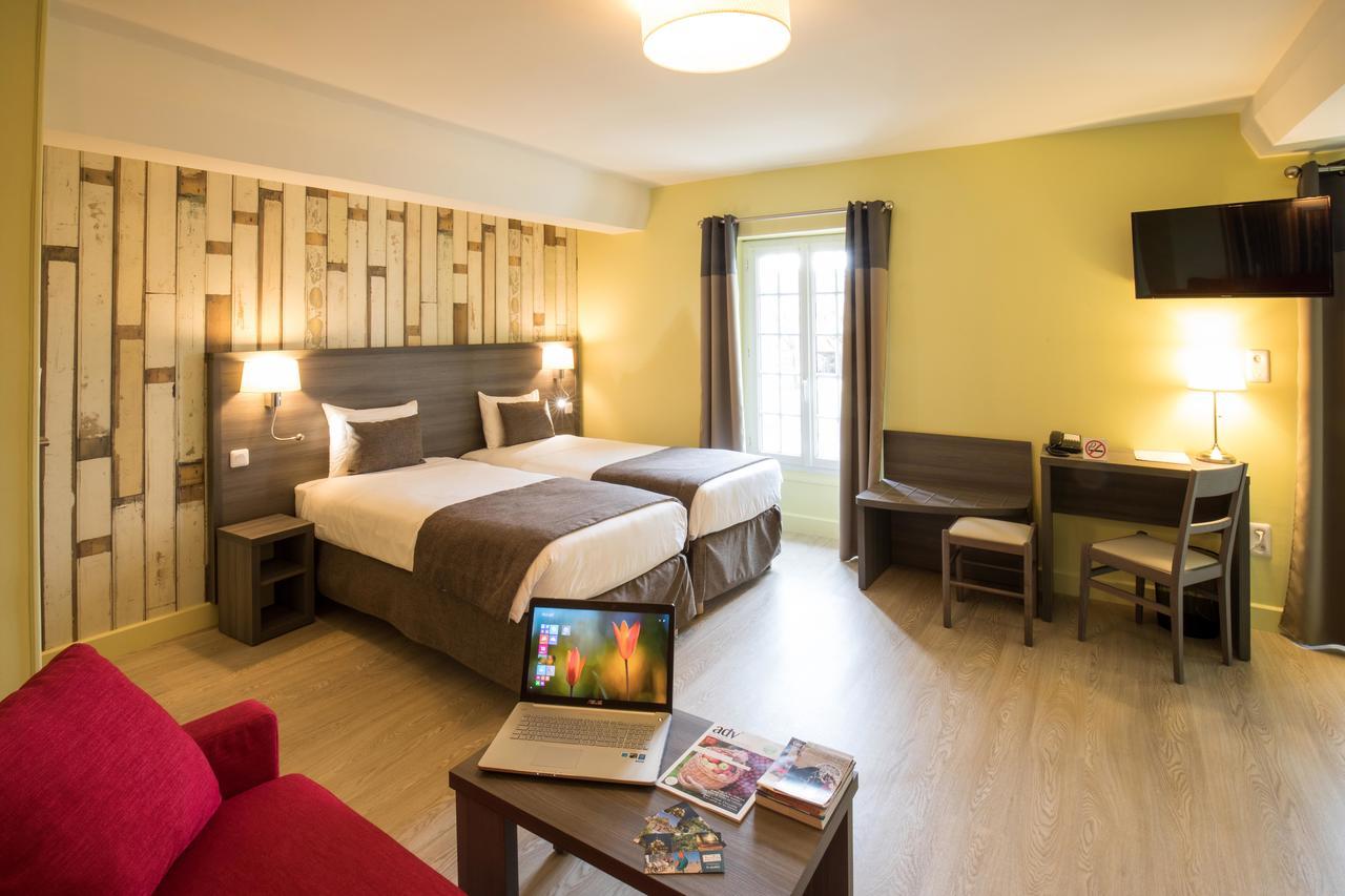 Logis Hotel Restaurant De La Poste Le Mele-sur-Sarthe Ngoại thất bức ảnh