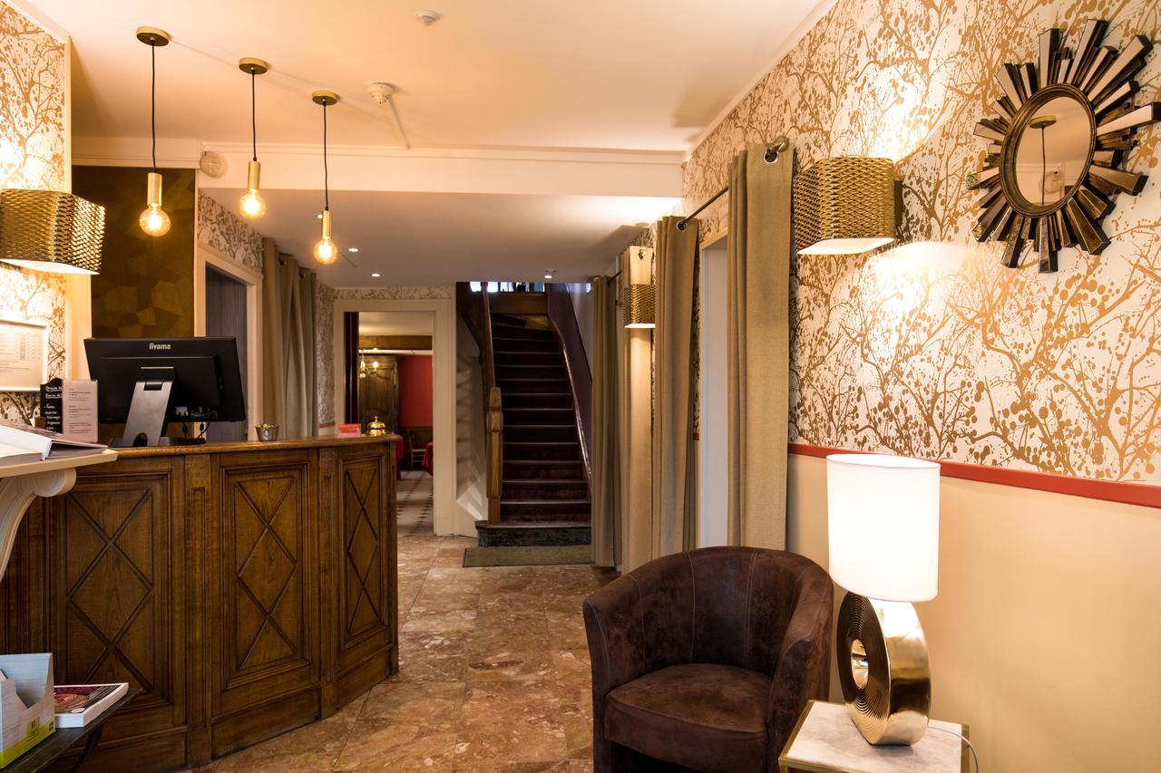Logis Hotel Restaurant De La Poste Le Mele-sur-Sarthe Ngoại thất bức ảnh